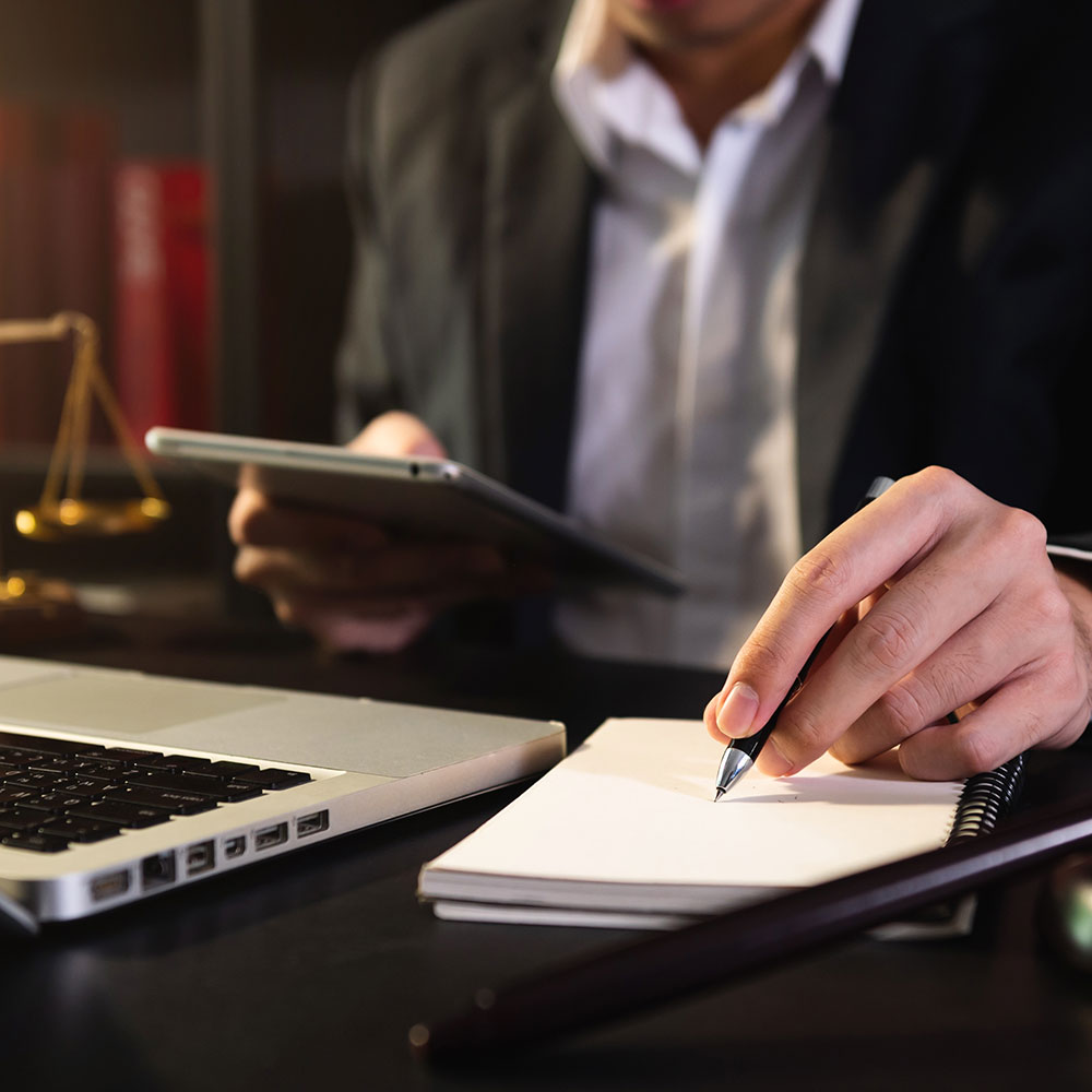 Benefits of Participating in a Paralegal Internship Program